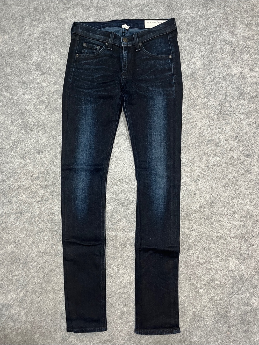 rag & bone Women’s Skinny Jeans in Dark Blue Wash